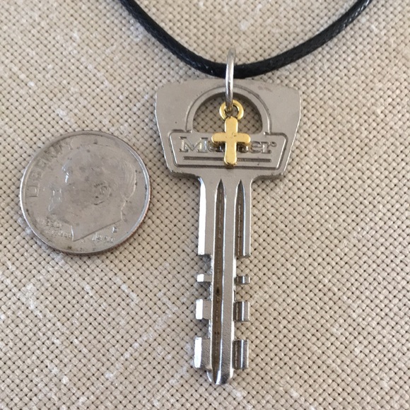 HAND CRAFTED Vintage Master Key Pendant Necklace with Cross Charm - Picture 2 of 3